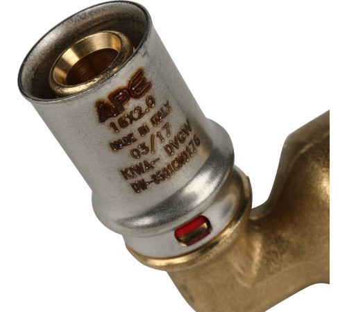 Угольник-переходник STOUT 16x1/2 внутренняя резьба пресс SFP-0010-001216