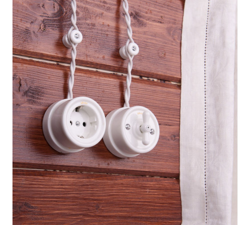 Выключатель на 4 положения двухклавишный белый ретро W5620001