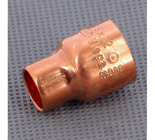 Муфта редукционная медная Viega 18х12 мм пайка 106874