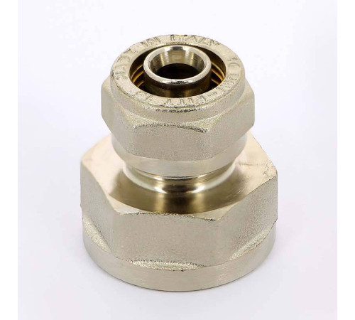 Муфта обжимная никелированная Uni-Fitt 16x3/4 ВР 661N6300