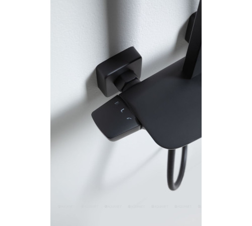 Душевая система Allen Brau INFINITY 3.0 излив-водопад верхний душ 305x205 мм черный матовый 5.21030-31