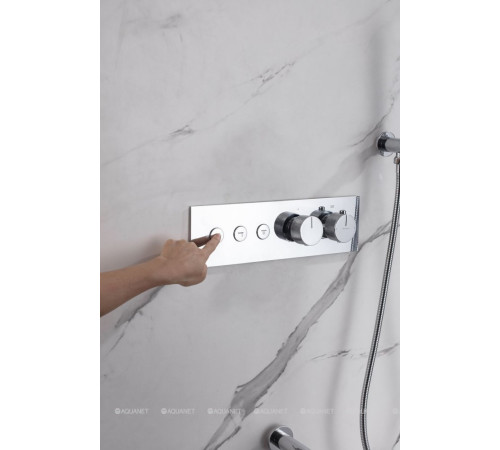 Смеситель встраиваемый Allen Brau Liberty X3 термостат 3 выхода Push key хром 5.33003-00