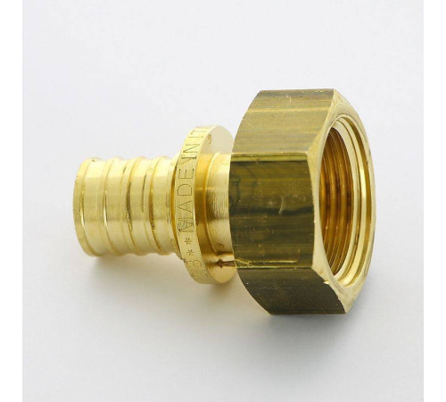 Муфта аксиальная Uni-Fitt 20x3/4 ВР 741G7300