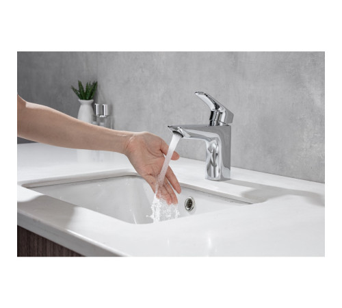 Смеситель для раковины Aquanet Вега хром AQ1010CR