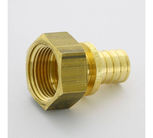 Муфта аксиальная Uni-Fitt 20x3/4 ВР 741G7300