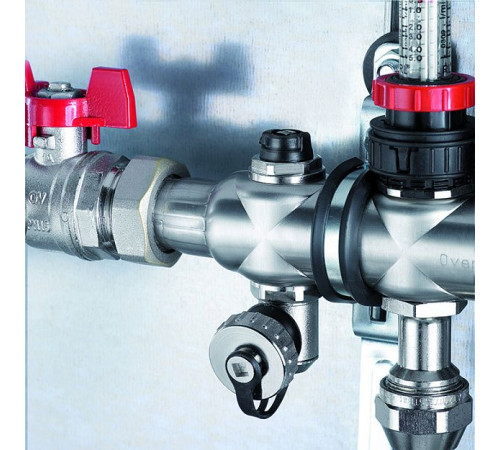Кран шаровой Oventrop 1 ВР x 1 НР плоское уплотнение ручка-бабочка красная 1406384