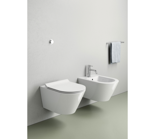 Унитаз подвесной GSI KUBE X 550x360 мм Genius Flush с крепежом белый глянцевый 9413FR511
