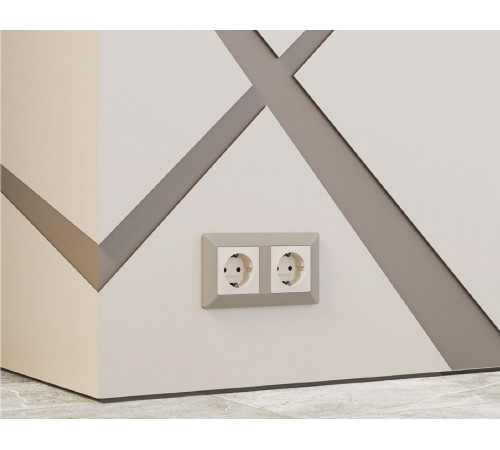 Рамка на 3 поста Ambrella Volt Line AF110363