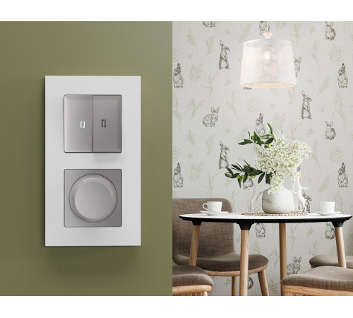 Рамка на 4 поста Ambrella Volt Qubi AF250124