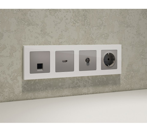 Розетка Ethernet RJ-45 и со шторками, без рамки Ambrella Volt ALFA MA512005