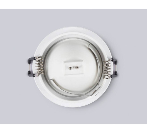 Встраиваемый светильник Ambrella Light TN TN102801