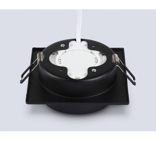 Встраиваемый светильник Ambrella Light TN TN6710