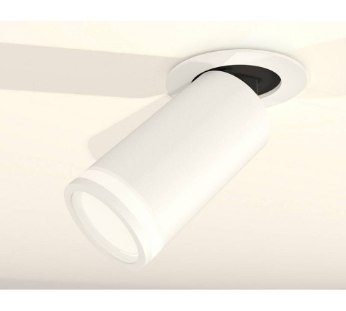 Встраиваемый светильник на штанге Ambrella Light XM XM6322221