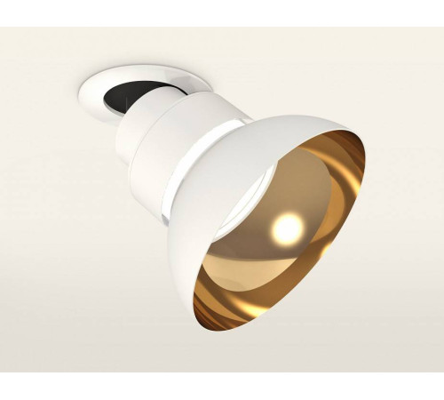 Спот Ambrella Light XM XM8101601