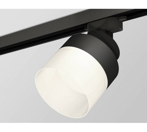 Светильник на штанге Ambrella Light XT XT8102021