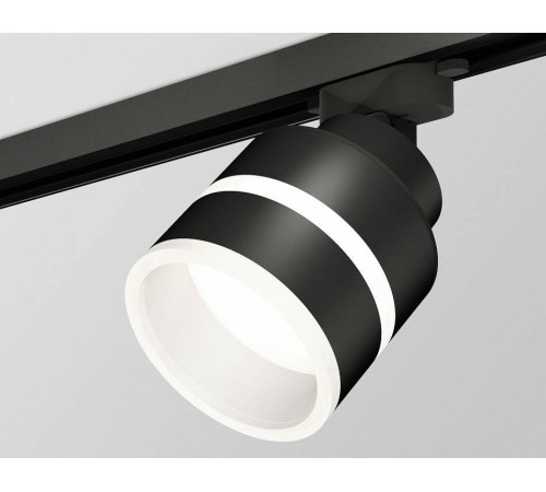 Светильник на штанге Ambrella Light XT XT8102024