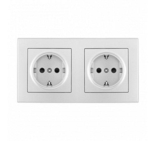 Розетка с заземлением и со шторкой Arte Milano SET06-2 SET06-2-40-1x2 silver