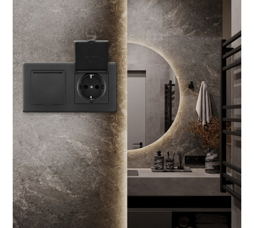 Розетка влагозащищенная с заземлением и со шторкой с крышкой Arte Milano SET06-2 SET06-2-41-1x2 black