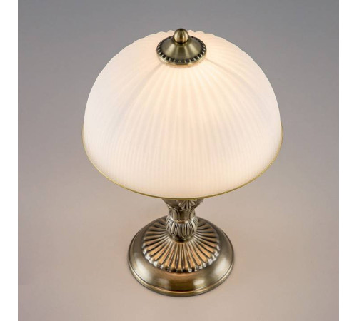 Настольная лампа декоративная Citilux Адриана CL405823