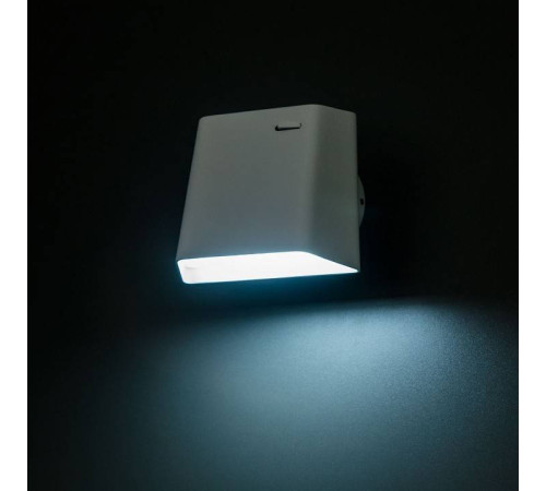 Бра CITILUX Норман 1 LED 6 Вт CL533410N