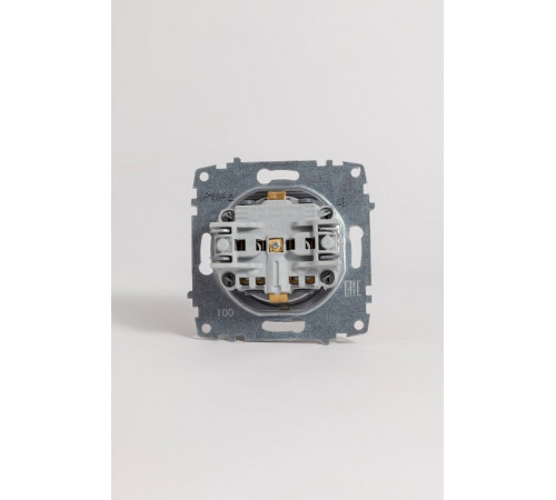 Розетка с заземлением с крышкой, без рамки Elbi Eleсtriс Zena Vega 609-011000-218