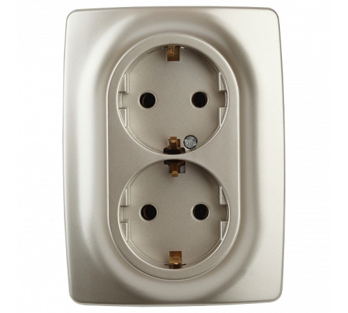 Розетка двойная с заземлением Эра Эра 12 12-2106-04