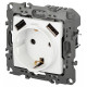 Розетка с заземлением и со шторкой и 2хUSB, без рамки Эра Эра 12 12-4109-01М