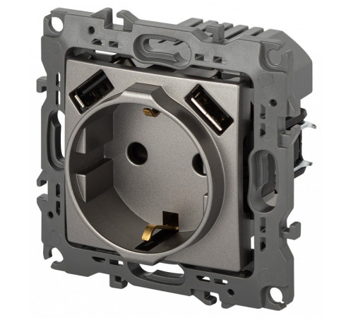 Розетка с заземлением и со шторкой и 2хUSB, без рамки Эра Эра 12 12-4109-16