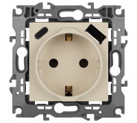 Розетка с заземлением и со шторкой и 2хUSB, без рамки Эра Эра 12 12-4108-02
