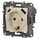Розетка с заземлением и со шторкой и 2хUSB, без рамки Эра Эра 12 12-4108-02