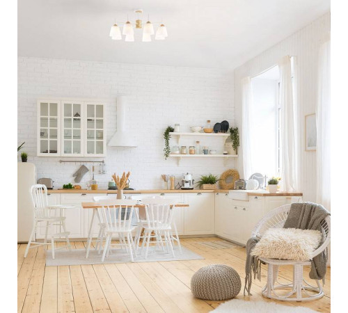 Люстра на штанге Eurosvet Fresco 70085/8 белый