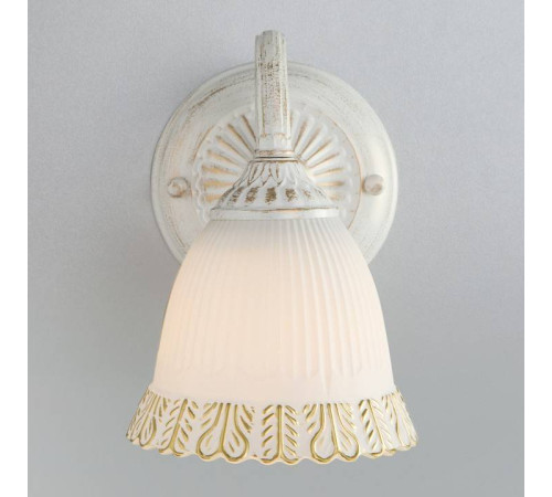 Бра Eurosvet Campina 60107/1 белый с золотом