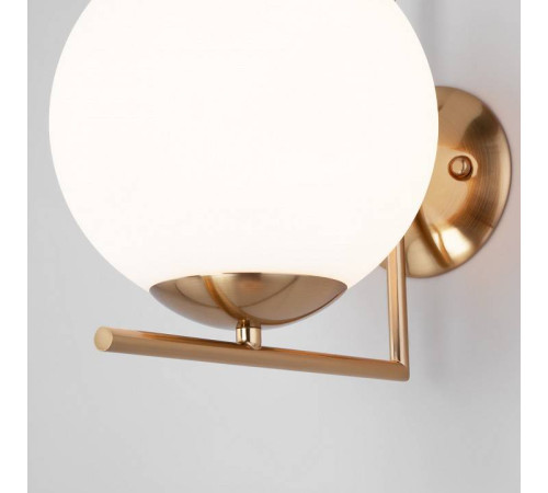 Светильник на штанге Eurosvet Frost 70153/1 латунь