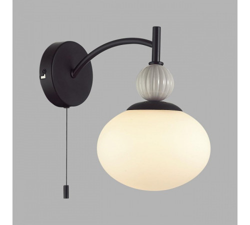 Бра Lumion GLORIYA 8273/1W