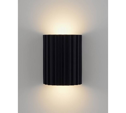 Накладной светильник Moderli Bailey V11219-WL