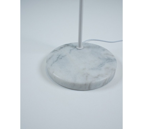 Торшер Moderli Omaha V11593-1F