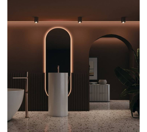 Накладной светильник Maytoni Slim C012CL-01B