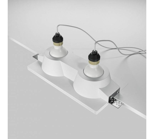 Встраиваемый светильник Maytoni Gyps Modern DL002-DW-02-W