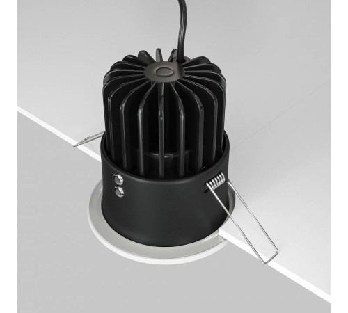 Встраиваемый светильник Maytoni Zoom DL034-2-L12W