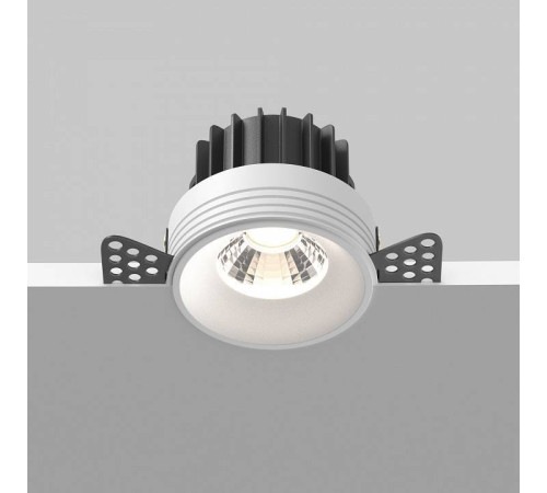 Встраиваемый светильник Maytoni Round DL058-12W4K-TRS-W