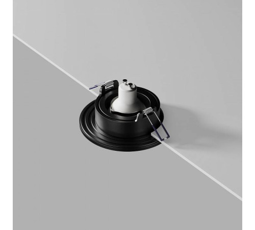 Встраиваемый светильник Maytoni Wink DL061-GU10-B