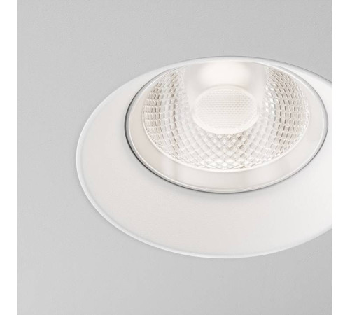 Встраиваемый светильник Maytoni Flint DL101-GU10-TRS-W