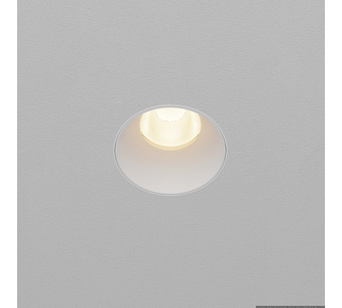 Встраиваемый светильник Maytoni DL119-10W-3K-TRS-W