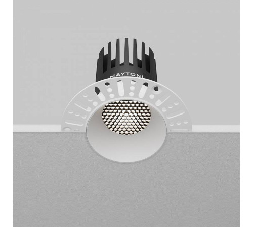 Встраиваемый светильник Maytoni Dip 15 Вт 4000 К белый DL121-15W-4K-TRS-W