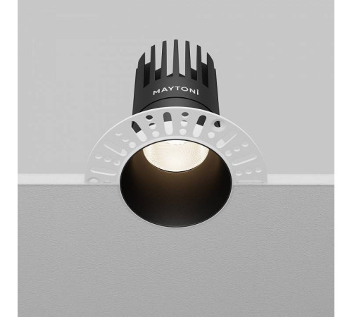 Встраиваемый светильник Maytoni Dip DL122-15W-4K-TRS-B