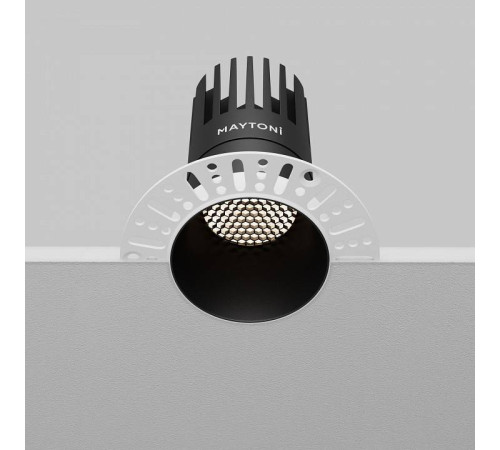 Встраиваемый светильник Maytoni Dip DL122-15W-4K-TRS-B