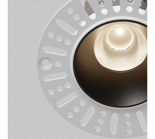 Встраиваемый светильник Maytoni DL124-10W-4K-TRS-B