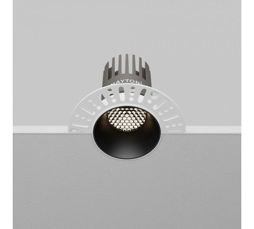 Встраиваемый светильник Maytoni DL124-10W-4K-TRS-B