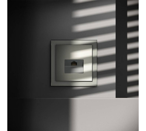 Розетка Ethernet RJ-45 без рамки Voltum S70 VLS060105