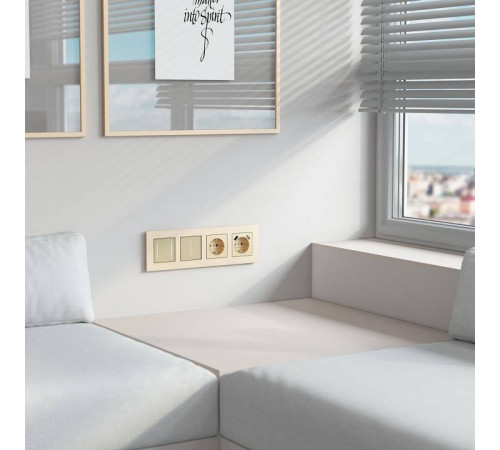 Рамка на 4 поста Werkel AluMax шампань a066336